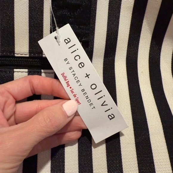 Alice + Olivia Stacey Bendet Black and White Striped Duffle Tote Bag NWT - Picture 3 of 10